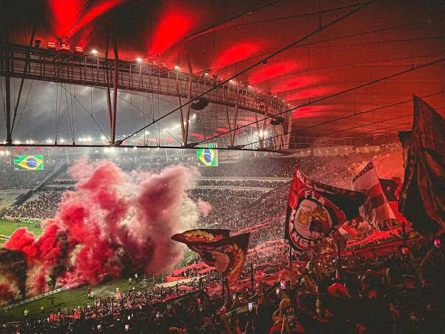 intowknd's tweet photo. amores (flamengo) vícios (flamengo) e obsessões (flamengo) https://t.co/eGJXmaqGOB