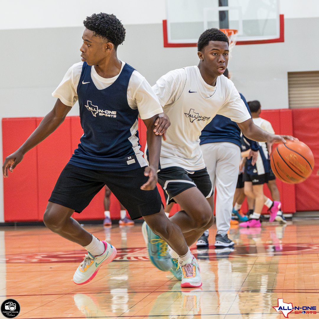 4YFilms's tweet photo. #PhotoDump

@AllNOneSports1 College Camp 

SAGU &amp; Webster University

@Mister_mr3 @KoyeRondeno @JacobMay06 @josh_spindle @JordanPape7 https://t.co/ZcbtF25Ywq