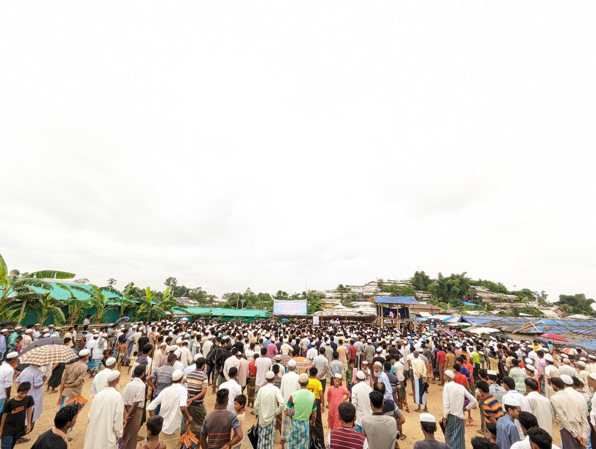 RoBMHairu's tweet photo. A campaign namely "Let's go home and Let's go to Myanmar" is going on in Camp-09.

#RohingyaRefugee
#GoHomeCampaign
#GoHomeMyanmar https://t.co/ZCMfC3RzkO