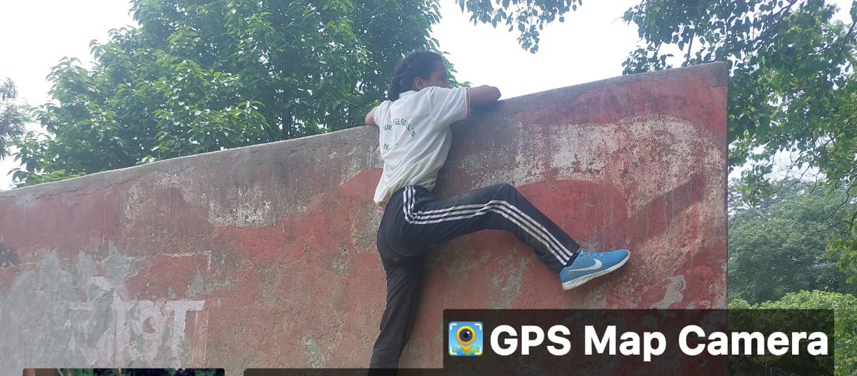 nccner's tweet photo. A total of 129 cadets from #5AssamBnNCC , #TezpurGpNCC underwent Obstacle Training  at SSB Centre, Salonibari. Kudos 👏 to all the cadets for their impressive dedication and commitment to become better versions of themselves.  #NCC #Training #ObstacleCourse #teamfifer @HQ_DG_NCC https://t.co/kvBUJY8ele