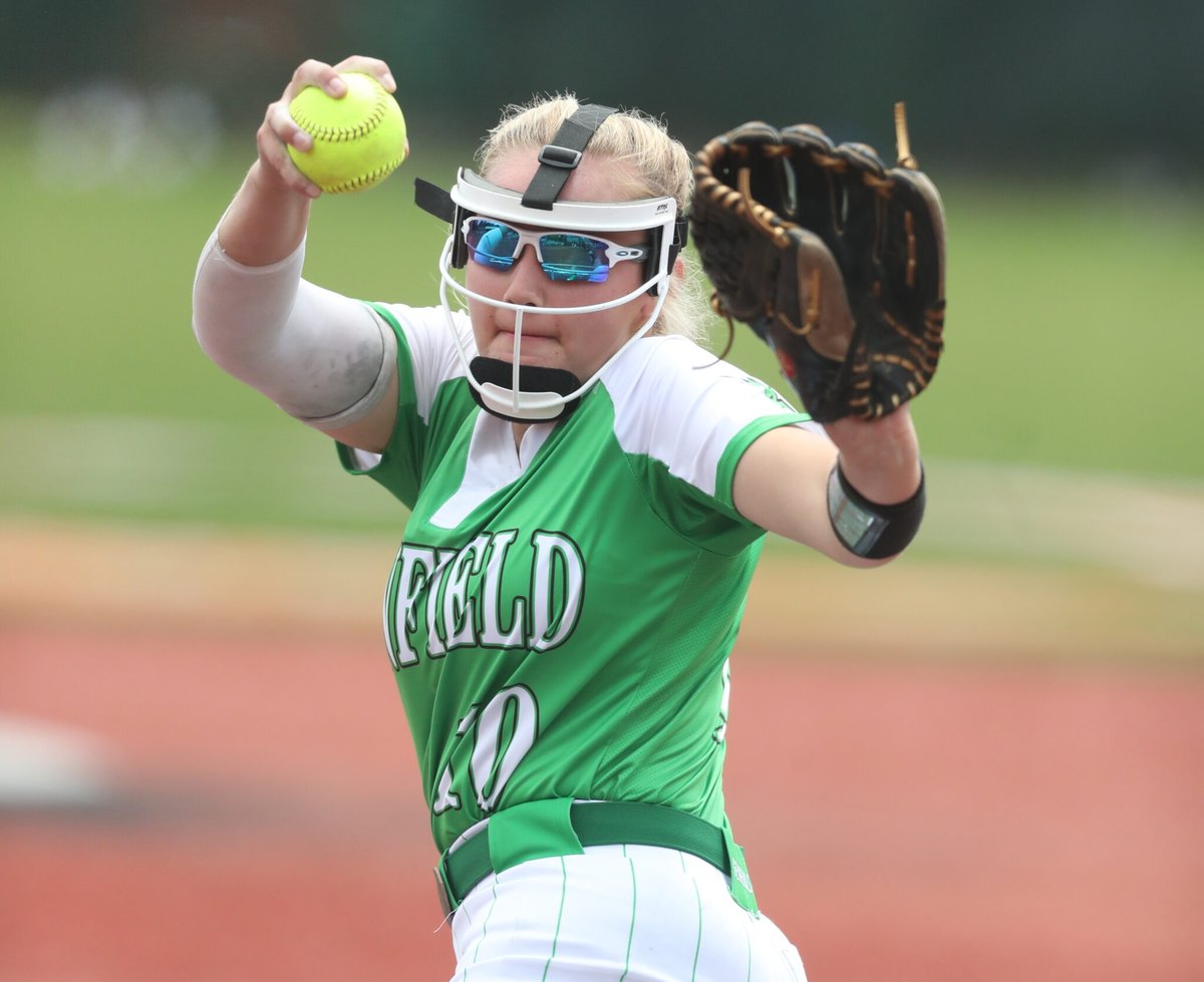 Class AA all-state softball list:

wvmetronews.com/2023/06/08/cla…

#wvprepsb