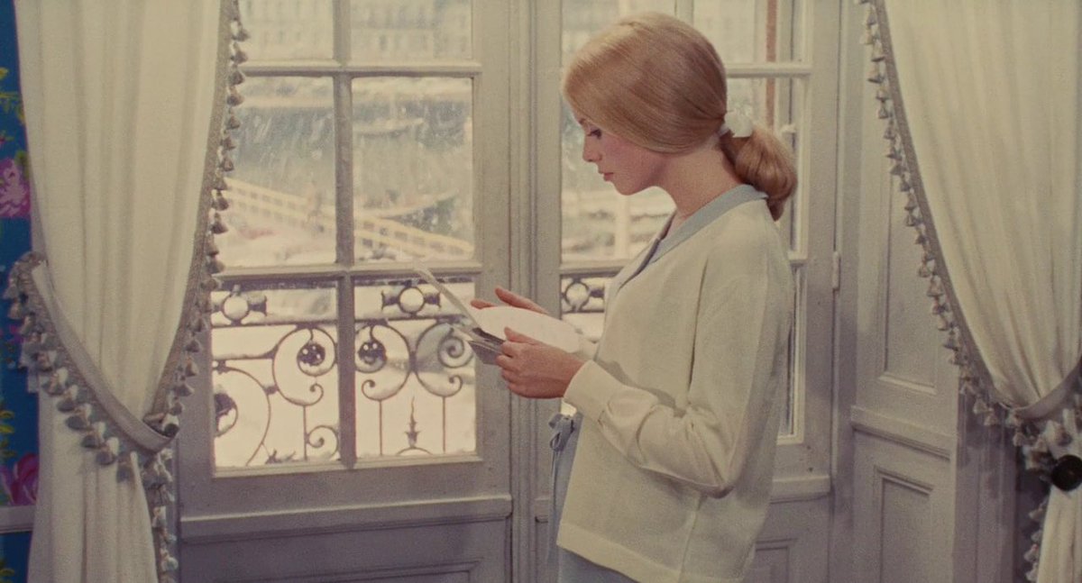 theywatchmovies's tweet photo. The Umbrellas of Cherbourg (1964) https://t.co/pvETWhqrFf