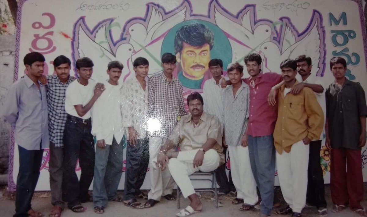 Kasapogu1981's tweet photo. 23Years Ago ....  Yerraburuju KurnoolCity
#Annaiah 2000 Banner https://t.co/eicXVZLx4F