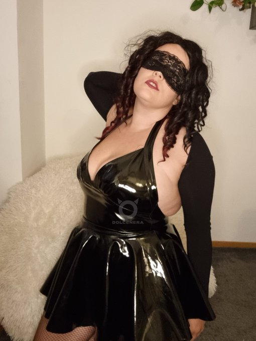 Buongiorno mondo! 💋💋 Che fate non mi seguite?   https://t.co/QN3SZ5EnIC  FOLLOW ME ❤️  @3__civette @A______Style<a href="/tag/pornhub"class="tags"><span>#pornhub</span></a><a href="/tag/ladydolcenera"class="tags"><span>#ladydolcenera</span></a>