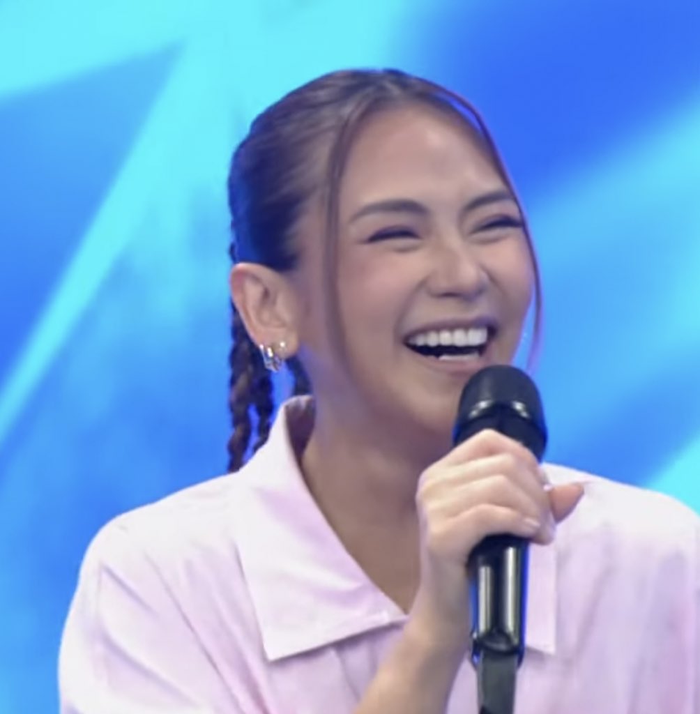 ariguhlinda's tweet photo. I’ll never get tired of seeing your smile! Huhu ganda mo Sarah G!! 💗 https://t.co/LpqOXkbVwi