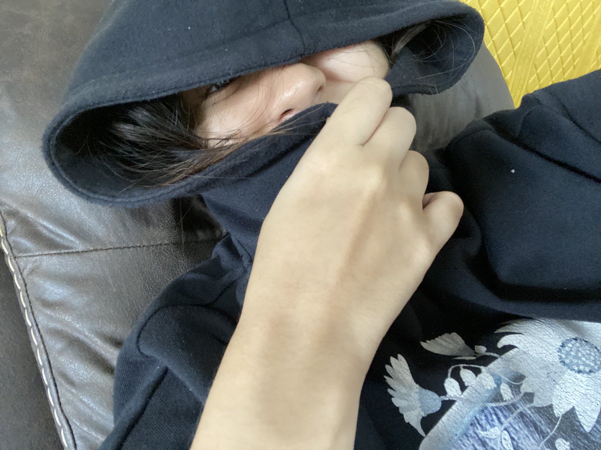 absenduabelas's tweet photo. 080623 #ETING 🐥💭 bubble update
‘hari ini pulang cepat’
‘🫣’ https://t.co/h1yDXlOHfb