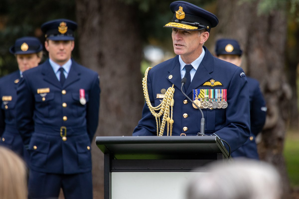 AWMemorial's tweet photo. On 4 June, the Annual Bomber Command Commemorative Ceremony was held @AWMemorial to reflect on the service and sacrifice of the 10,000 Australians who served in Bomber Command. Three veterans of Bomber Command attended the ceremony, as well as @CAF_Australia. #AusAirForce https://t.co/tBqyBgECpd