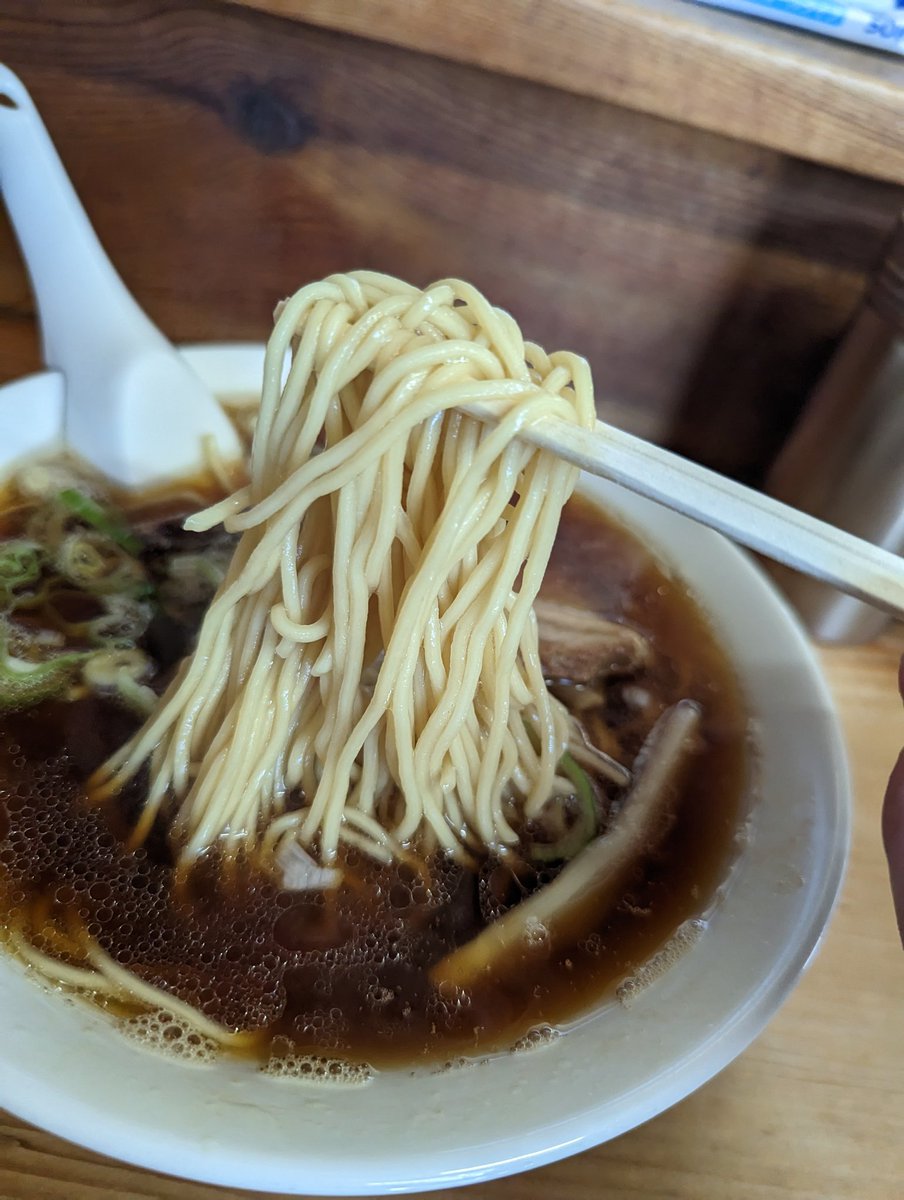 esbeck1224's tweet photo. 砂川でラーメン
#幸来
#ラーメン
#北海道グルメ https://t.co/mxo5gLp5ao
