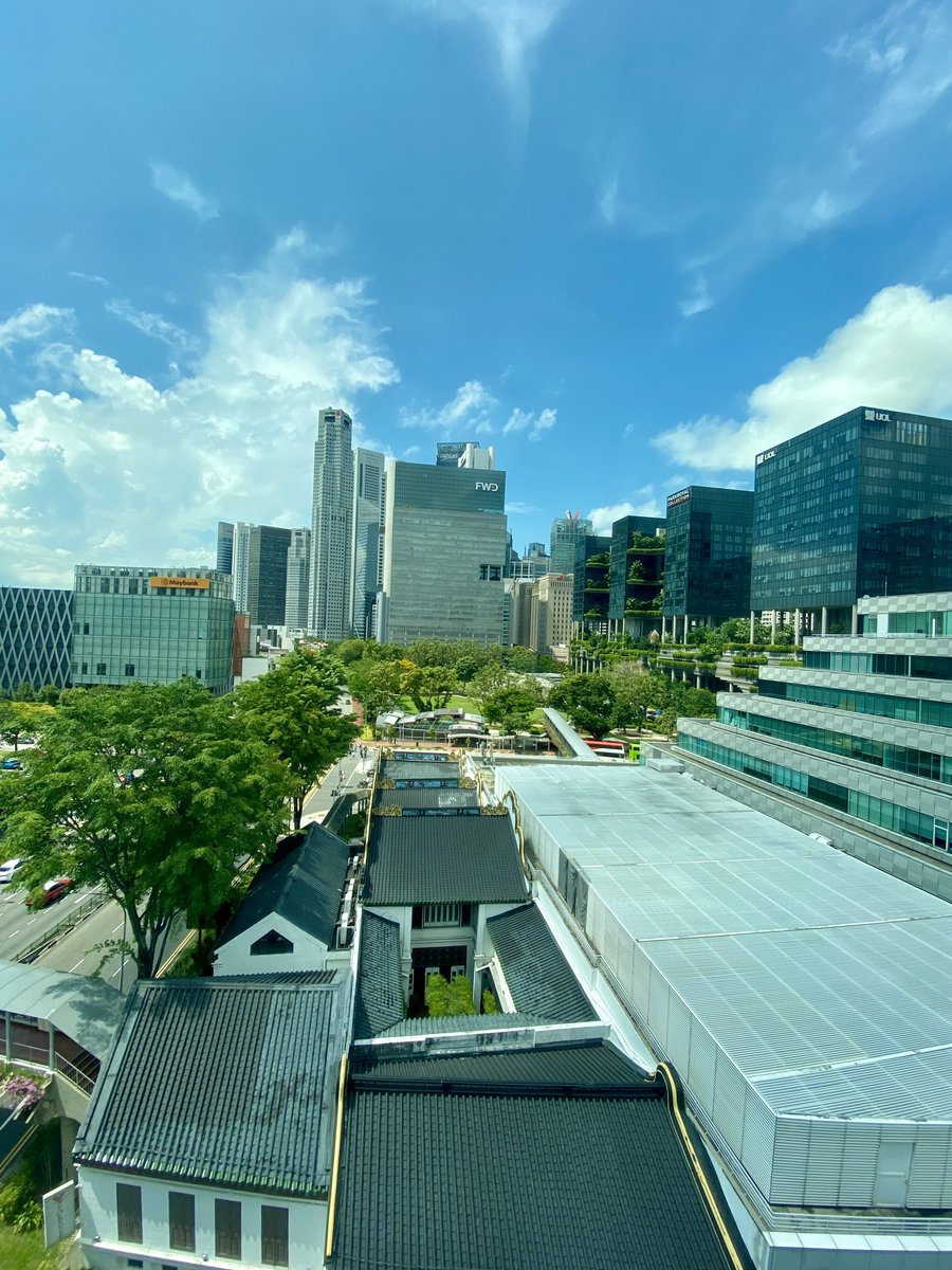 imswaminathan's tweet photo. Bright and sunny day in Singapore today #weather https://t.co/TrrotgT4OI