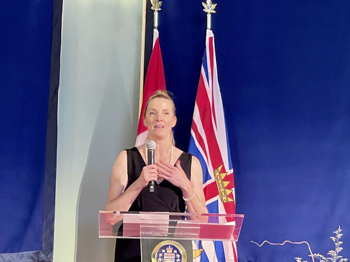 ⁦<a href="/BCTransit/">BC Transit</a>⁩ recognition awards tonight were heartwarming! Congratulations to all of the recipients!