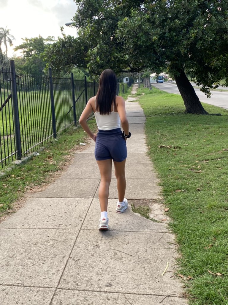 Hace mucho no pasaba por aquí 
Procedo a dejar fotos q m gustaron pero jamás publiqué en ningún lado.