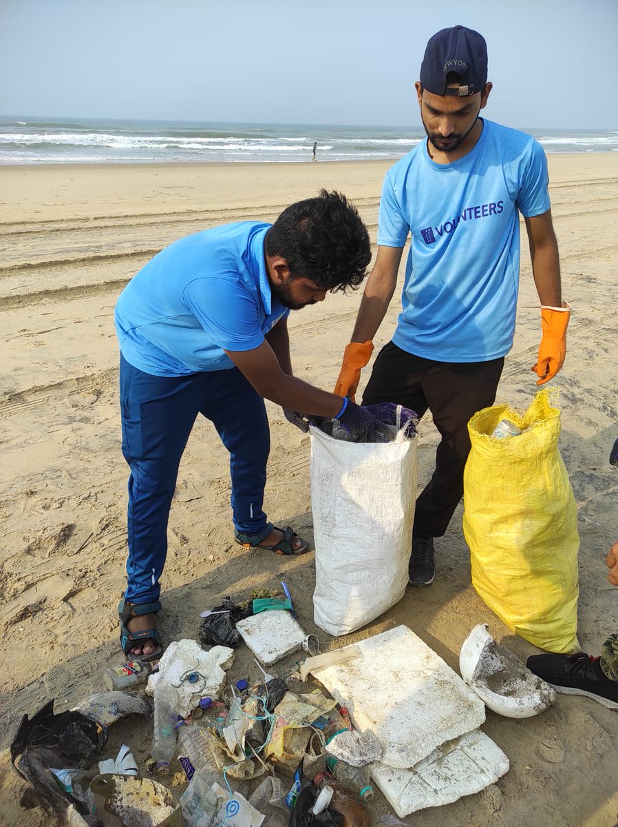 Oceans are the lungs of our #Earth source of water, and home to millions of marine creatures, plants & organisms. Oceans provide us food medicine & regulate Earth's climate. On #WorldOceansDay, let’s pledge to protect our ocean. 
 plastic free #odishacoast #ParadipBeach
@moesgoi