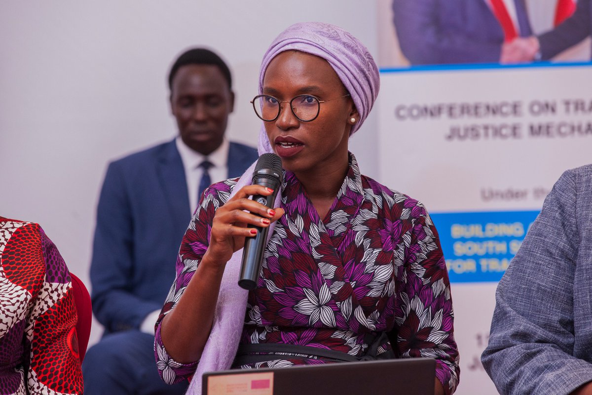 ImpunityWatch's tweet photo. As #SouthSudan recovers from civil war, tackling systemic gender injustice is urgent.  

Our colleague Christella Niyonzima argues for a gender-transformative approach to #transitioanljustice in countries emerging from conflict.

https://t.co/tKEjvfsVgw https://t.co/YNzRcALVNf