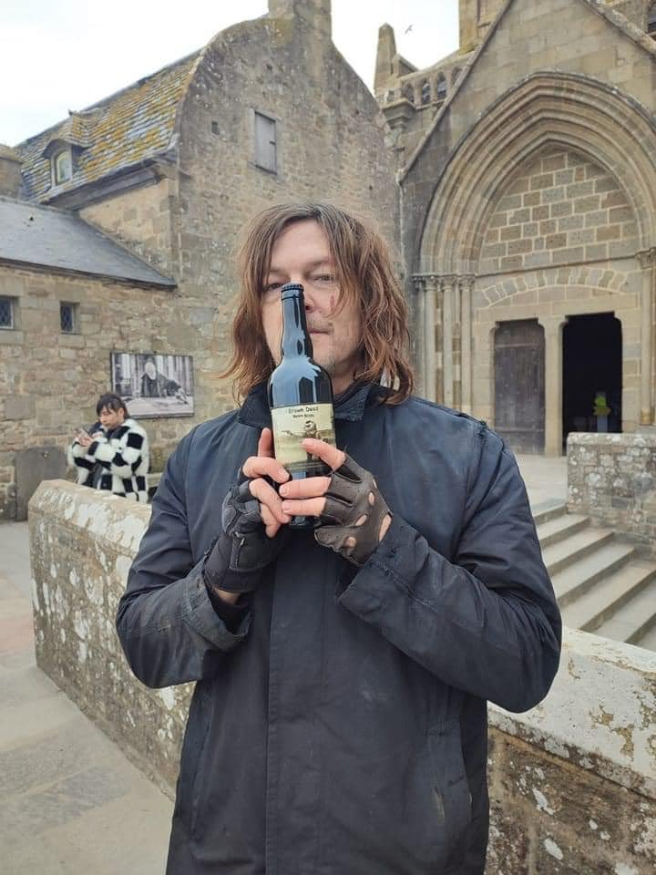 Norman Reedus on set of “The Walking Dead: Daryl Dixon” spin-off at Mont Saint-Michel in Normandy, France in March
© Sophie Bouché on FB
#normanreedus #daryldixon #twd #thewalkingdead #twddaryldixon #thewalkingdeaddaryldixon #daryldixonspinoff