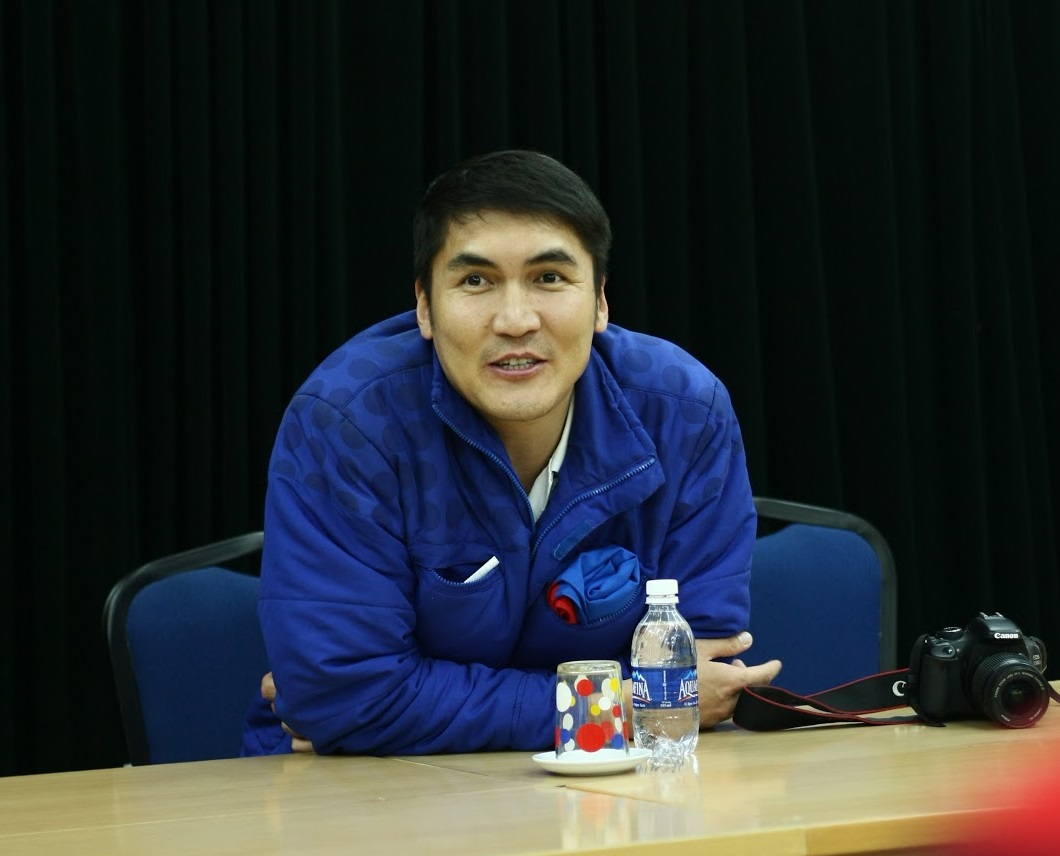 Эрүүгийн хуулийн тусгай ангид зааснаар шүүгдэгч Ж.Золбаярт 1 жил 5 сарын хугацаагаар хорих ял оногдуулж уг ялаа нээлттэй хорих байгууллагад эдлүүлэхээр шийдвэрлэв.