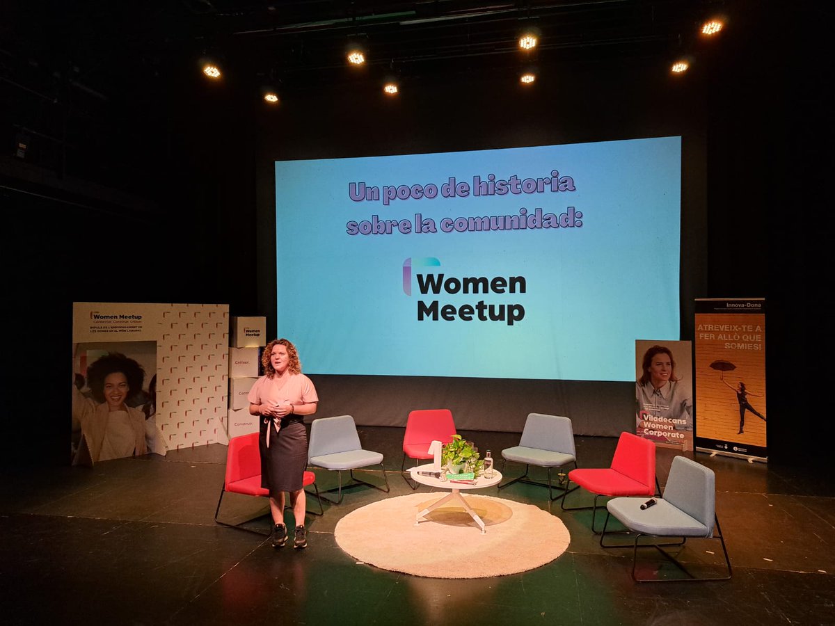 BlocEmpresarial's tweet photo. ✳️ La celebració del primer aniversari de la comunitat de dones empresàries i professionals de Viladecans, @VWomenmeetup ja està en marxa 🎉🎊

✅ Per trobar-se, compartir i celebrar el que s'ha fet i proposar reptes futurs 

📍I deixar constància dels valors comuns ‼️ https://t.co/hmeQqZ7fsa