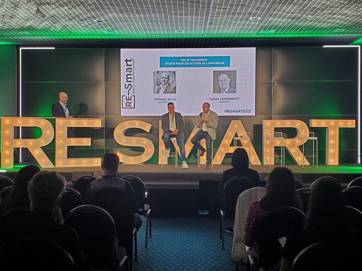 ReSmart2023's tweet image. Table ronde  sur le sujet pointu des critères ESG dans la taxonomie européenne avecStéphane Bagat, d´Eaglestone et Fabian Vandenreyt  de @GreenomySaaS, animée par  @rogerwickler, de Reving