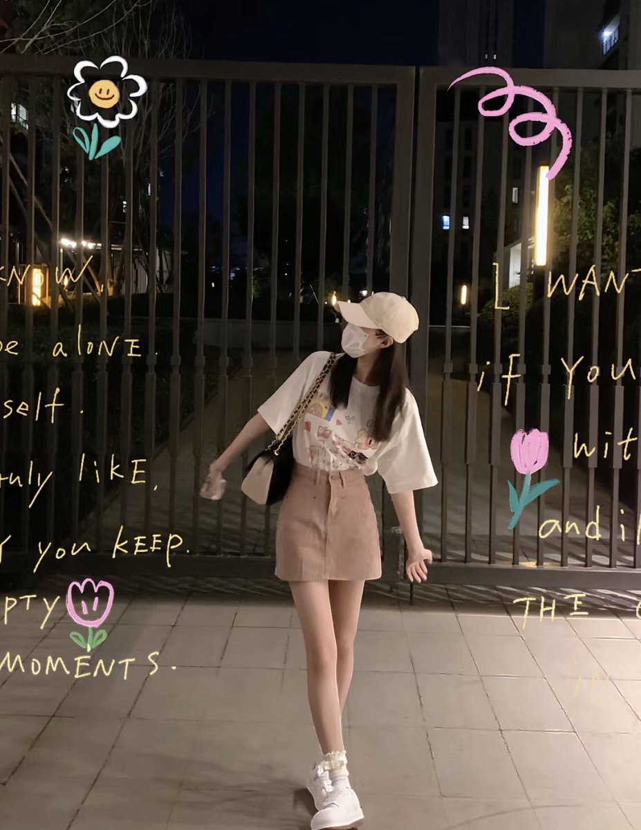 QiuQiu133's tweet photo. 青春只有一次，别让自己过得不精彩

#娇小 #可爱 #甜美 #包臀裙 #成都 #绵阳 #四川 https://t.co/dTGt8lPYx9