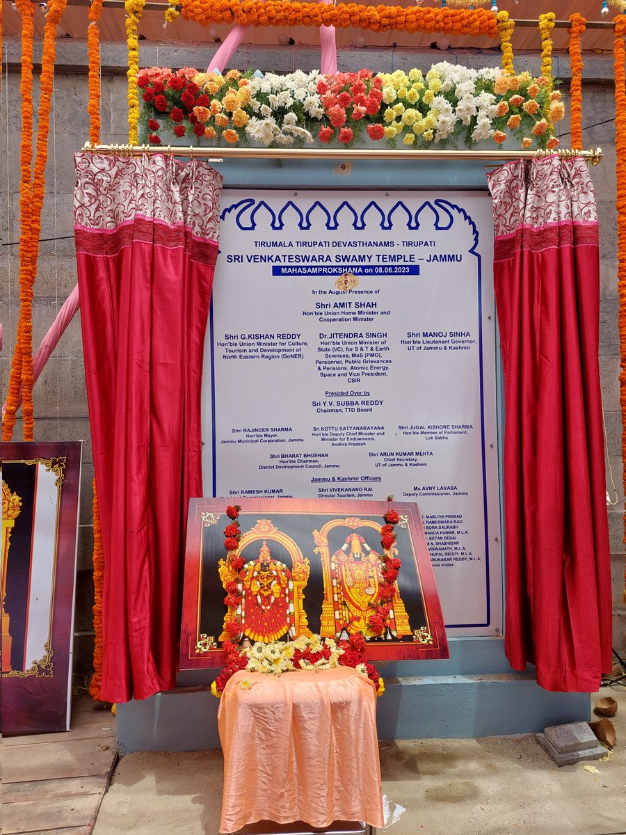 mkandharii's tweet photo. Lord #SriVenkateswaraSwamy Temple thrown open to devotees in #Jammu #TriputiBalaji @TTDevasthanams @kishanreddybjp https://t.co/PaN9yopH2x
