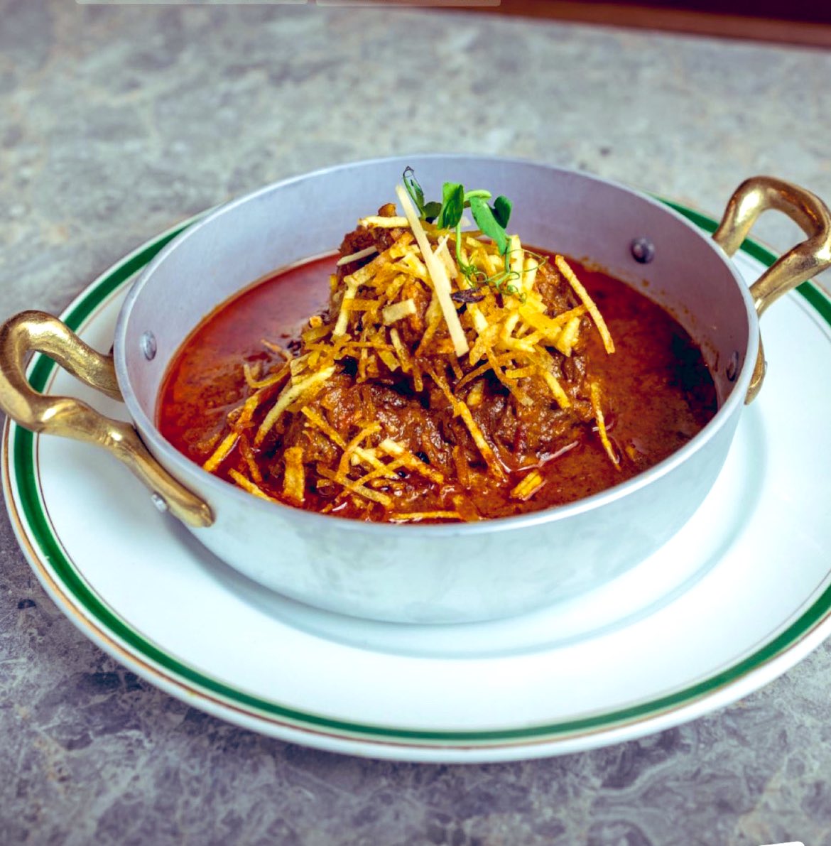 ChefEqbal's tweet photo. Agneau Laal Mass , 

📍Delhi Bazaar paris
71 rue Servan, paris 11 ème 

#agneau #curry #chefeqbalhossain  #parisfoodie #cheflife #foodporn https://t.co/XFCez8SssP