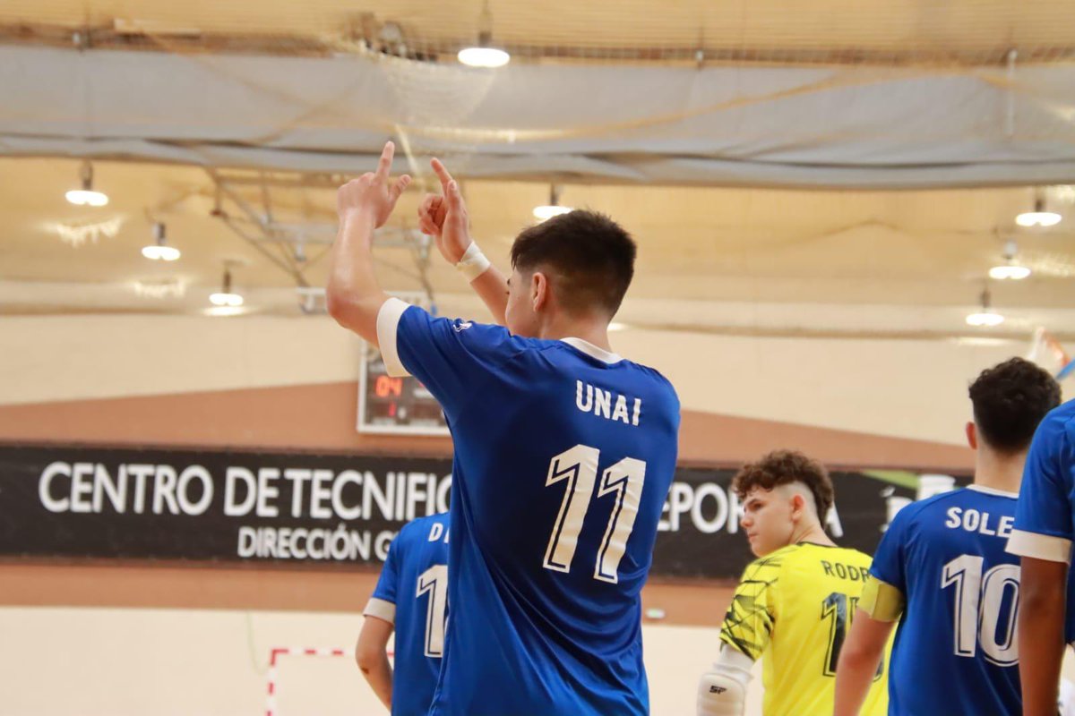 Gracias por la excelente organización, suerte a todos los clubes en la próxima temporada. Ha sido un placer compartir pista en Cáceres con <a href="/CdcSanJoseFS/">CDC SAN JOSÉ FS</a> <a href="/Moprisala/">MOPRISALA TOLEDO</a> y <a href="/ADDuggi/">AD Duggi Futsal</a> 
#canteraazul