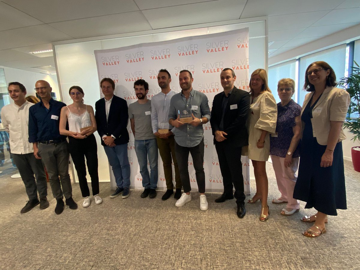 SilverValley_'s tweet photo. Bravo à tous les lauréats et merci à tous nos partenaires pour cette très belle édition du #PrixSilverValley! @iledefrance @valdemarne_94 @Cnav_actu  @AG2RLAMONDIALE  @LaMut_Generale @EnealOfficiel @MalakoffHumanis @bymaddyness @SilverEco_Fr  @Agevillage https://t.co/nBJwPwnFG6