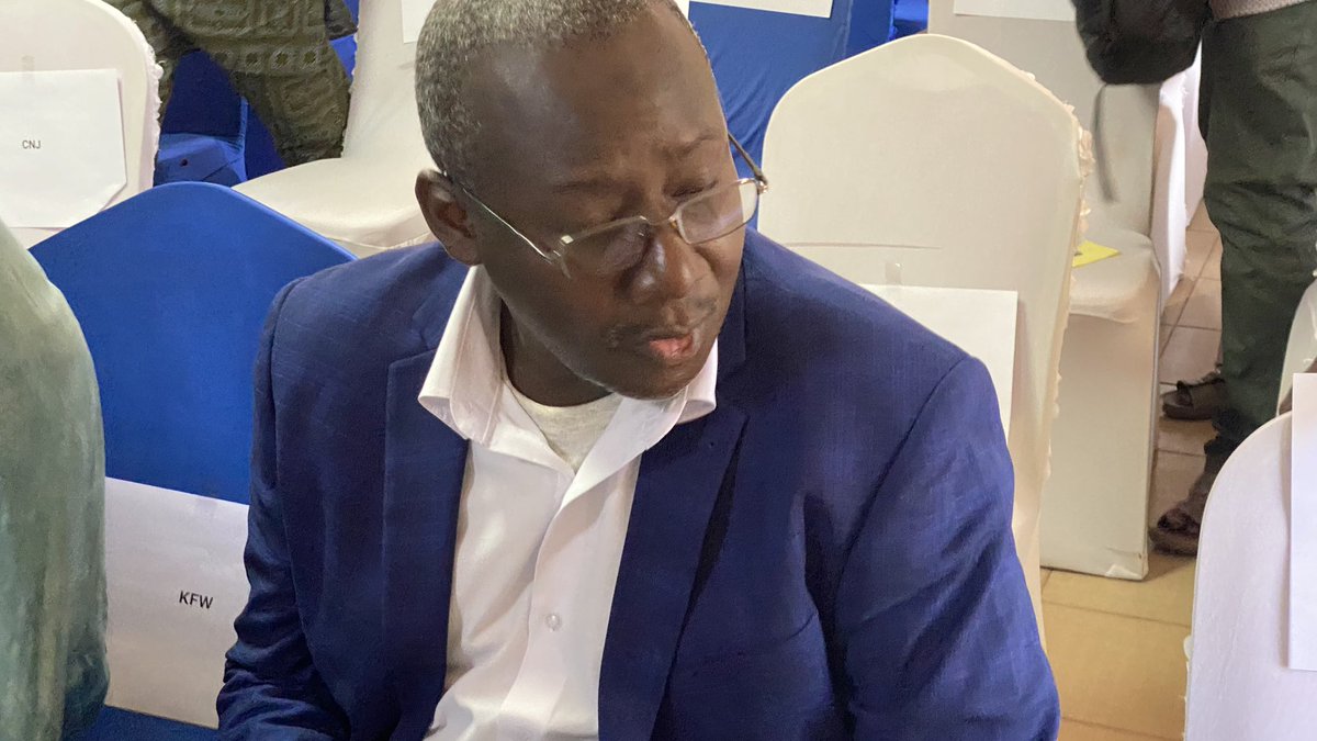 PreefnM's tweet photo. Participation du Coordinateur du PREEFN à l’atelier d’information sur la protection et la restauration des écosystèmes du Fleuve Niger. Une activité organisée par l’ambassade de la Belgique 🇧🇪 au Mali et s’inscrit dans le cadre de la 15eme de l’Environnement. https://t.co/CeBH0eld1O