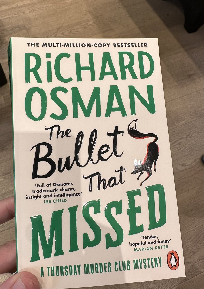 Spent a lovely week up in Glasgow making new #HouseOfGames. I also popped into @WaterstonesGla while I was there so they have some signed copies of #TheBulletThatMissed