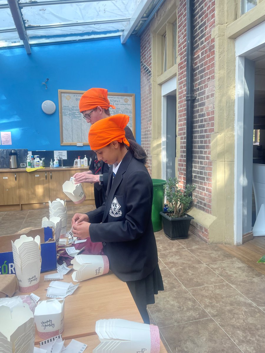 Community Action at Nottingham High School tweet media