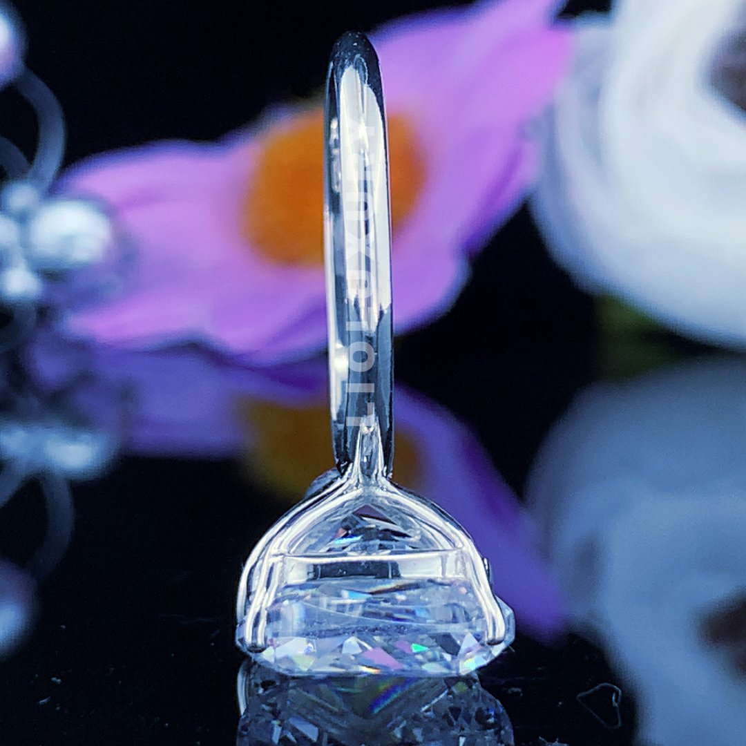 lioluxury's tweet image. 3.00CT Heart&amp;amp;7.44 CT Cushion Cut Moissanite Toi Et Moi Ring  Old Cuts Anniversary Gift Ring, Moissanite Two Stone Engagement Ring 925 Silver.
#ToiEtMoi
#OldCuts
#TwoStoneRing
#SilverRing
#GiftForHer
#youandmering
#heartring
#eastergifts
#cushionring
#trendyrings
#engagementring