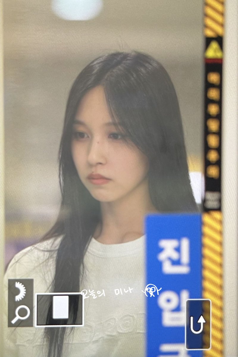 lovemenow_324's tweet photo. 230608 아기 출국2
#TWICE #트와이스 #MINA #미나 #ミナ https://t.co/E4HzQqYoLw