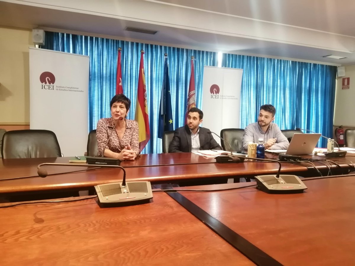 ucm_icei's tweet photo. A esta hora se celebra el seminario SICEI bajo el título “The Heterogeneous Impact of Government Support on Star-Ups: Supply chain vs Local Economy”, presentado por el investigador adscrito al ICEI, @lubargon, junto a @EnriqueAcebo_ .

🔗 Presentación 👇
https://t.co/6Idr3ypfTK https://t.co/l9pIiVshWN