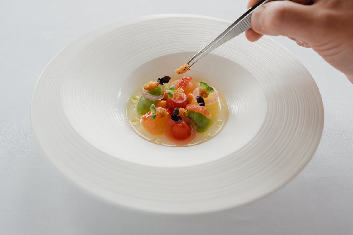 Isle of Wight tomatoes, pickled onion, basil. One of Chef Mathew’s favourite seasonal ingredients on our Summer menus, from The Tomato Stall, Isle of Wight Tomatoes.

#NumberOne #TheBalmoral #RoccoForteHotels #RoccoForteFriends #BalmoralMoments #EdinburghRestaurants #AARosette