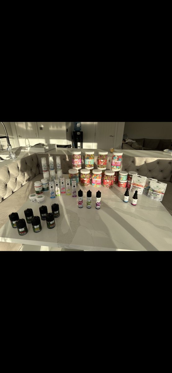 Anthony Fowler (@afowler06) on Twitter photo Retweet if you wanna win some <a href="/supreme_cbd/">Supreme CBD - UKβs #1 CBD OIL</a> products, big giveaways pending π₯ supremecbd.uk Retweet if you wanna win some <a href="/supreme_cbd/">Supreme CBD - UKβs #1 CBD OIL</a> products, big giveaways pending π₯ supremecbd.uk