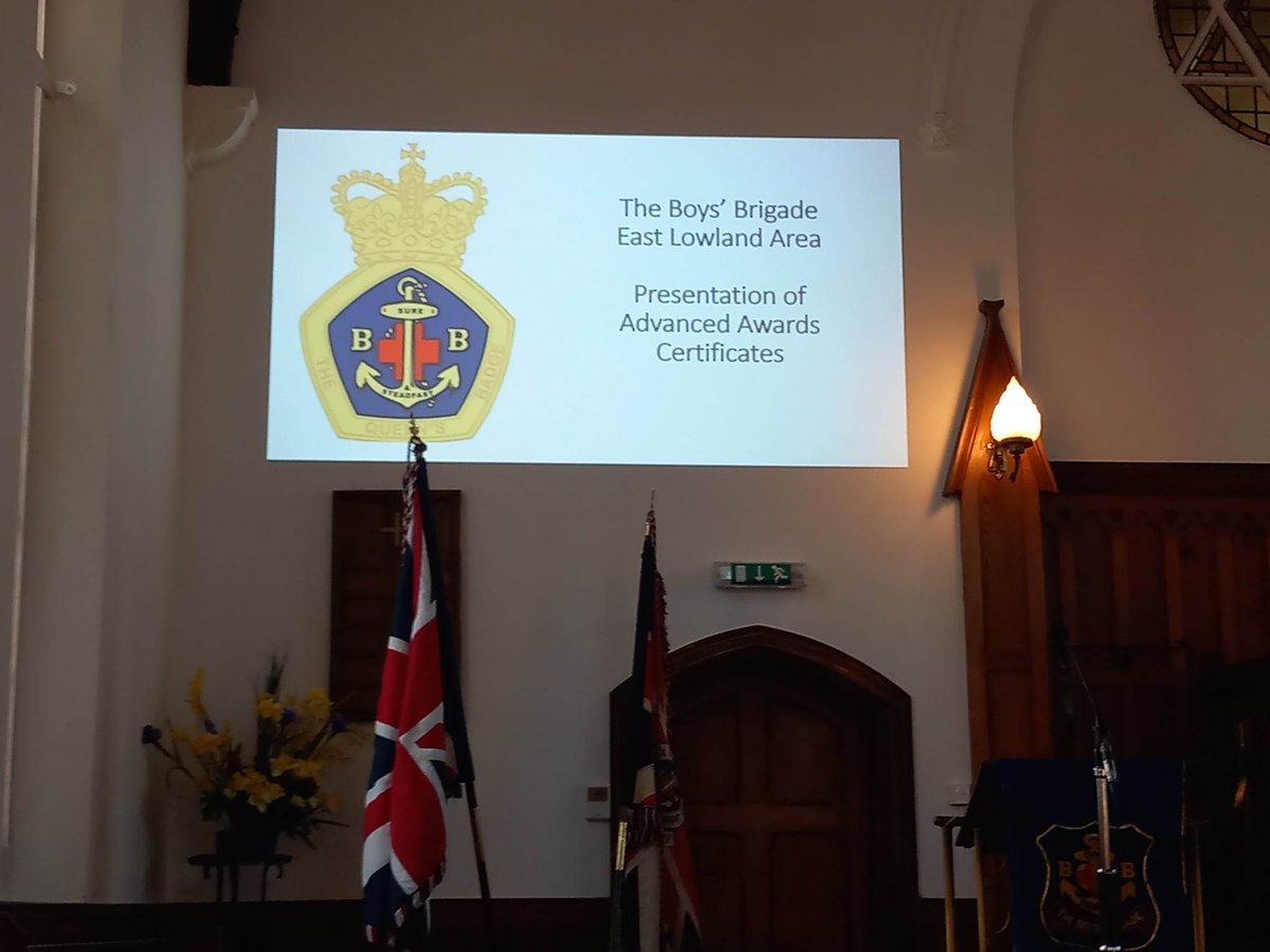 Simon Mc tweet media