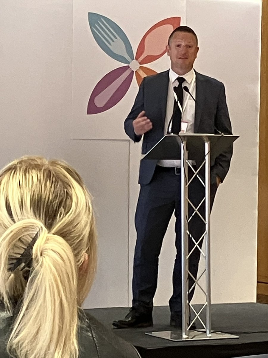 So happy to see Iain Robertson @hospitalcaterer new National Vice Chair making his first public speech at #CCHCForum . Wishing him every success in his new role #hospitalcatering #foodismedicine #foodforlife @mynameisAndyJ @hcashells @RobbHca @IainRobertson75