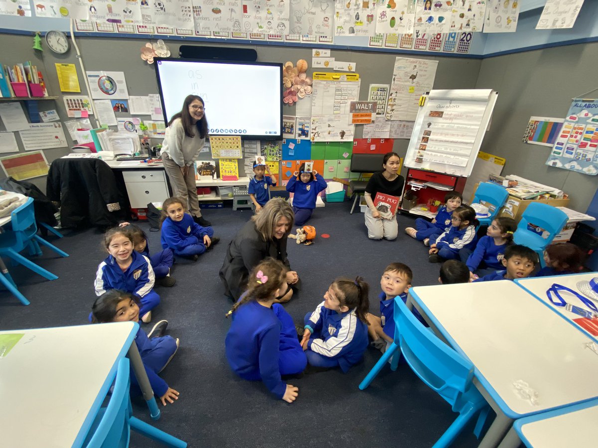 k_rigas's tweet photo. Wonderful to visit Fairfield PS Kindy and Year 5 students &amp; teachers today. Quality teaching &amp; learning, differentiated instruction, happy &amp; engaged students. @lisaporter555 https://t.co/e4hI4ikzrX