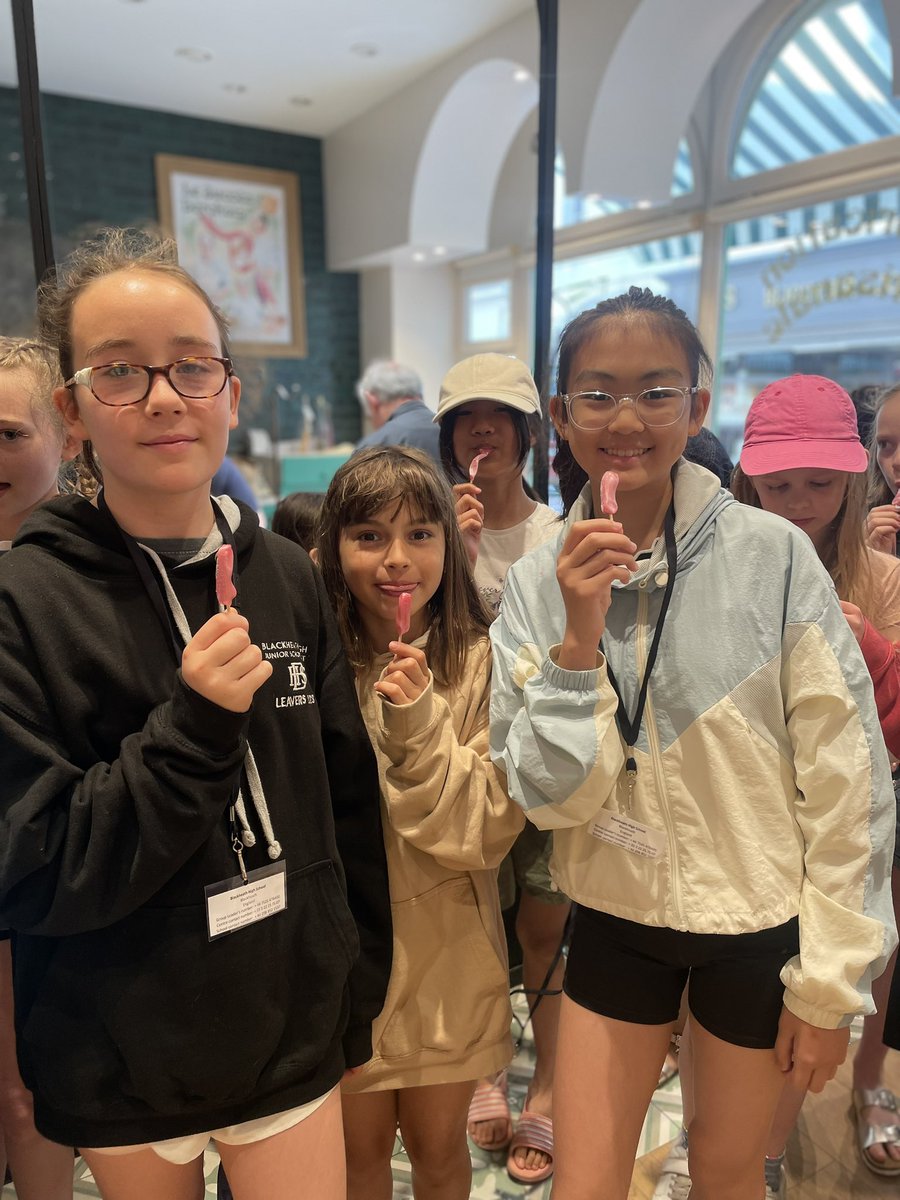 Year 6 BHS tweet media