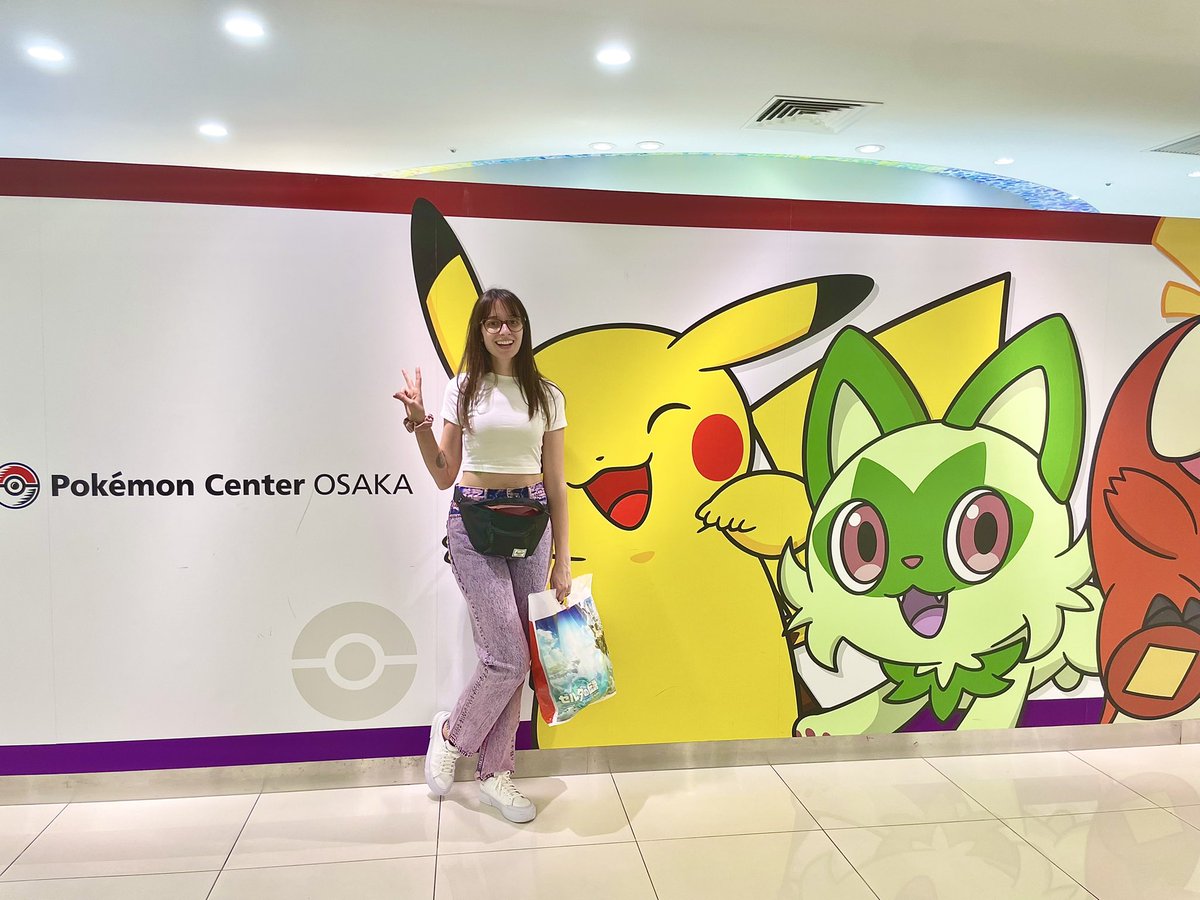 znamekop's tweet photo. zNaMeKoP iS pOkEmAnZ bAcKwArDs https://t.co/YJT3N5OFkY