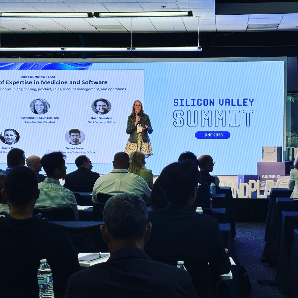 noindesign's tweet photo. Thrilled to have had the opportunity to guide countless startups at PlugandPlay. It was an honor to be a part of June's summit, witnessing innovative pitches in the realms of Health, Enterprise, and AI. Here's to empowering many more of these game-changers. #pnptcsummit https://t.co/4s5YWP9GjM