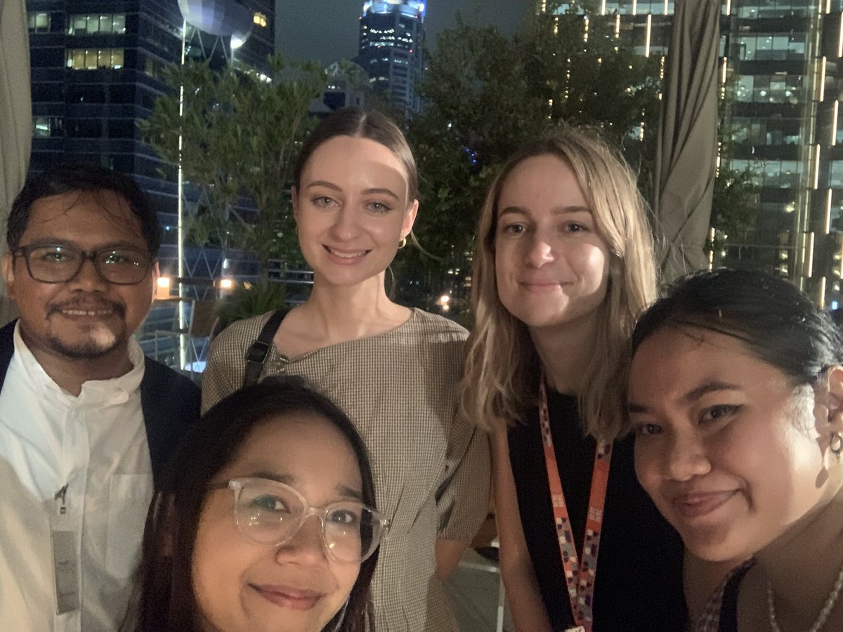 rapputri's tweet photo. A beautiful evening at @WalkFree event last night. https://t.co/gVcNztsapA
