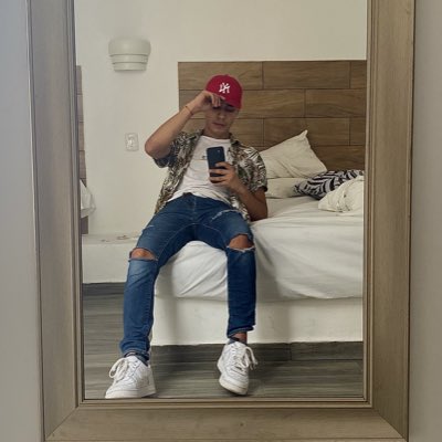 Papi Juancho 🔥 on Twitter: "#NuevaFotoDePerfil https://t.co/d1QVssCXhW