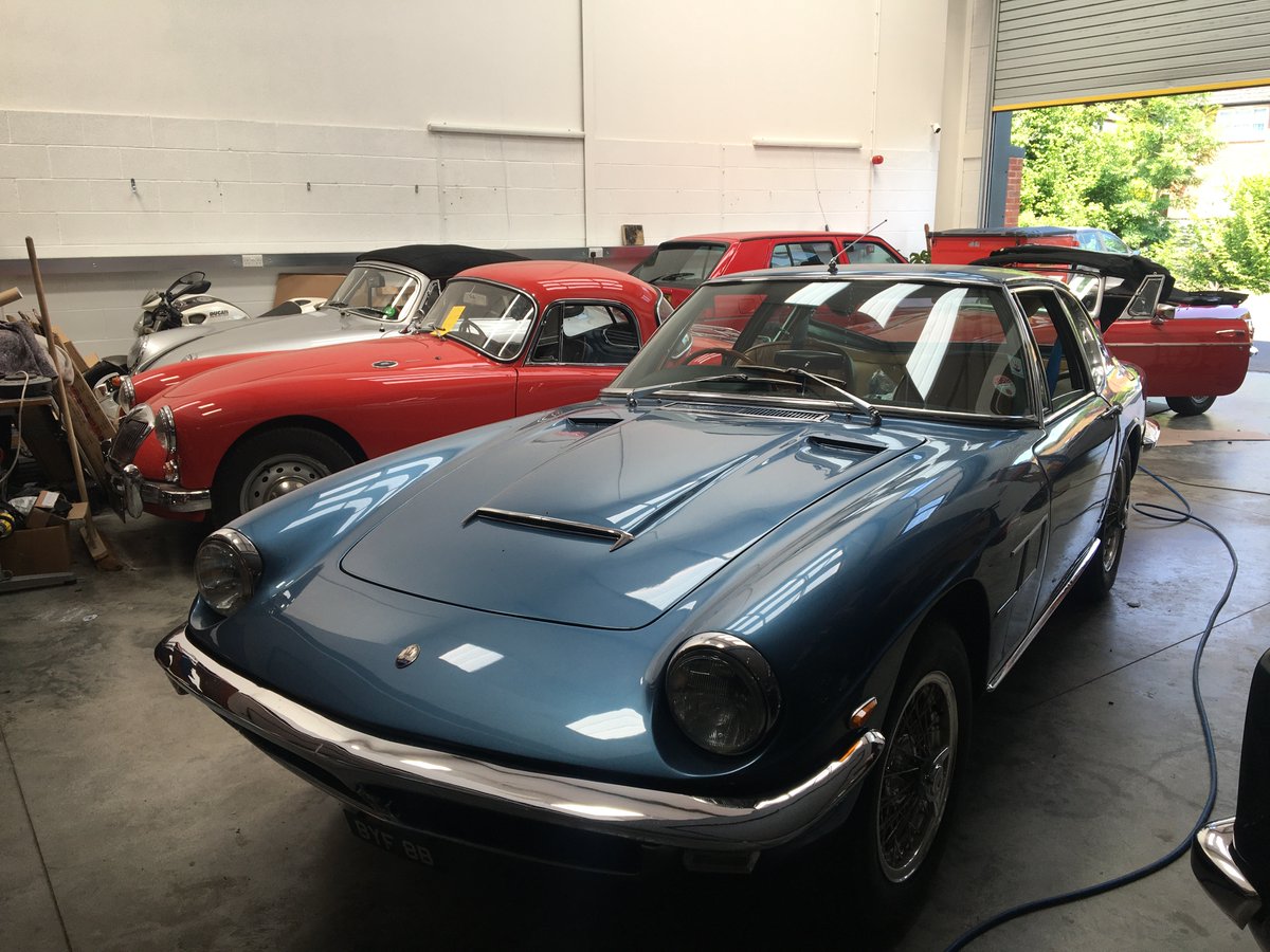 OctaneJames's tweet image. Popped in to see the go-to classic seatbelt people @Quickfitsbs yesterday. Always admire their amazing work; always find something to gawp at there.