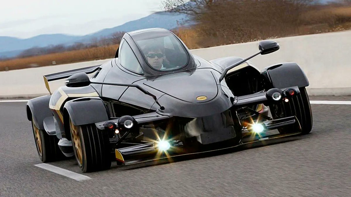 Retro review: the twin-turbo V12-engined Tramontana R. Time to relive our 2009 first drive of the 720bhp Spanish supercar → topgear.com/node/316516