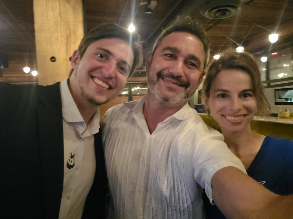 maikelparets's tweet photo. With @hootsuite CEO Irina and Max my favourite Customer Success Manager
Thank you for a wonderful experience. #socialmediamarketing #hootsuite https://t.co/5Mi0dbXdsc