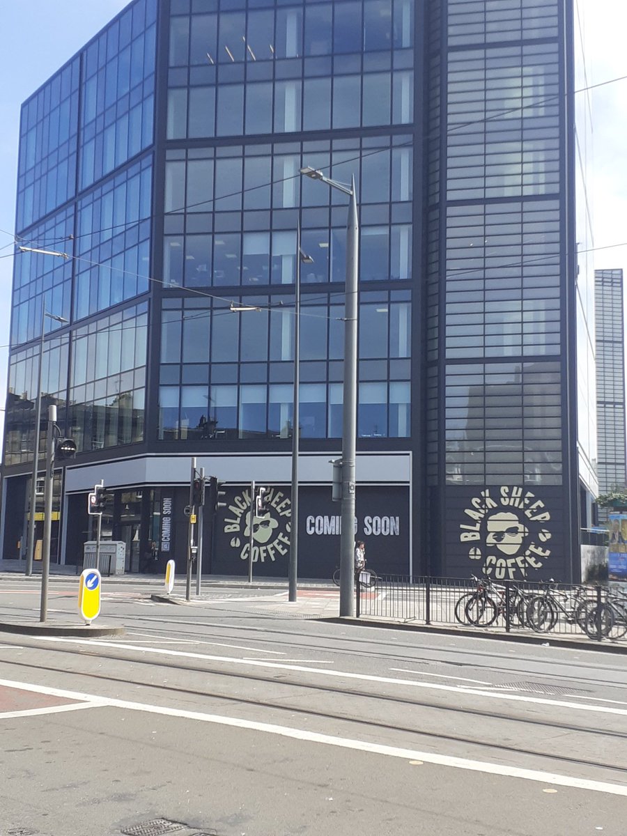 sandymb1956's tweet photo. Passing #Haymarket retailers moving in soon to new building at bottom of #DalryRoad #Edinburgh Remember when there was only a record shop,barbers n couple of other units here.Changed days indeed,this looks straight out of #FritzLang #Metropolis😁
@Edinburgh_forum @Edin_the_walk https://t.co/WE0zskQSQd