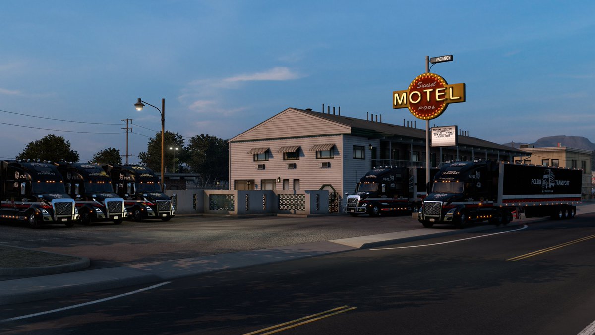 lucaspajak's tweet image. Motel time 🏪
@VolvoTrucksNA 
#VolvoVNL 
@SCSsoftware 
#ATS
#7YearsofATS 
#BestCommunityEver
