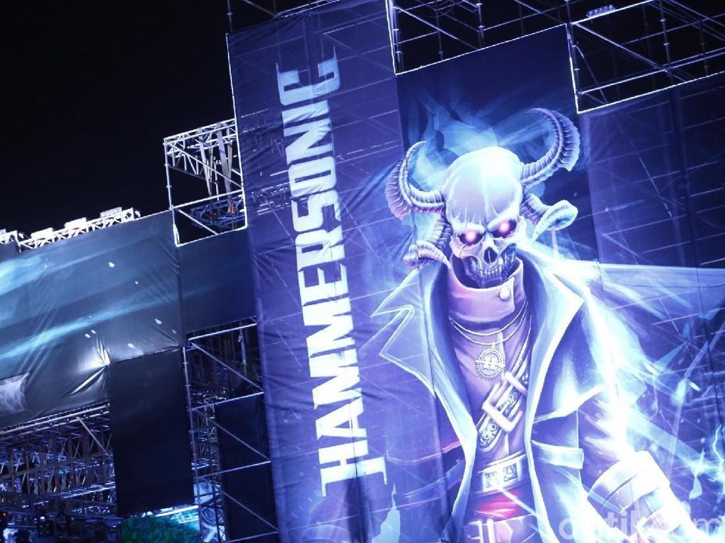 The biggest music festival in South-East Asia — Hammersonic Festival will coming for you this September. Kuching, Sarawak.

Guess the headliners & suggest local bands who should join the festival.

yoloasia.com