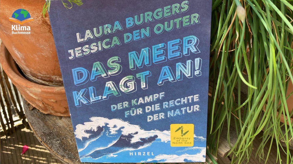 klimabuchmesse's tweet photo. Weltweit werden Flüssen, Pflanzen oder der Natur selbst eigene Rechte zuerkannt. Eine Sammlung von Beispielen, die zum Weiterdenken anregt.
"Das Meer klagt an" von Laura Burgers & Jessica den Outer ist unser Empfehlung zum #TagderMeere #WorldOceanDay2023
https://t.co/kzQ17FRJui https://t.co/jayycEUFLl