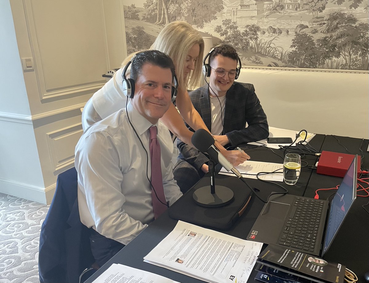 There are so many different forms of private capital for entrepreneurs to finance and grow their business, that they can find one that works for them – but it is important to diversify that capital. @chepker @stephencrrll @BloombergRadio #WEOY on.soundcloud.com/UQg74